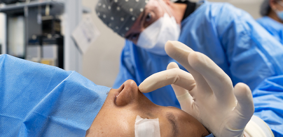 Rinoplastia ultrasónica láser con el Dr. Guanilo